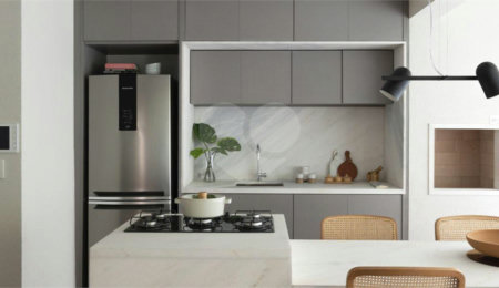 Apartamento à venda com 2 suítes em Campo Belo, São Paulo, SP