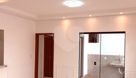 Casa à venda com 3 suítes no condomínio Village Damha I, Araraquara - SP