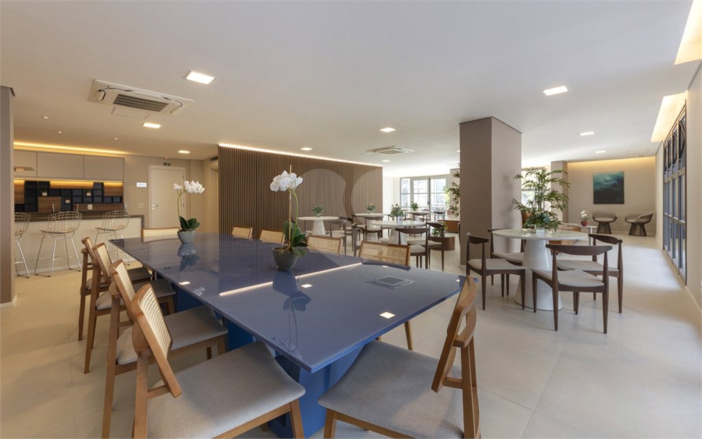 Apartamento à venda ou para alugar com 2 suítes em Vila Olímpia, São Paulo, SP