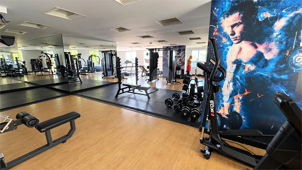 Apartamento de 127 m² em andar alto, com vista livre, 3 suítes planejadas, sacada gourmet envidraçada, 2 vagas e lazer completo, próximo ao Shopping Golden Square e à Avenida Kennedy.