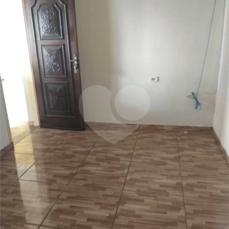 Casa térrea na Vila Brasilia
