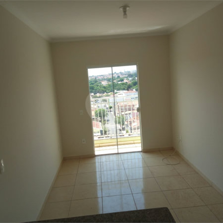Apartamento com 2 dormitórios.