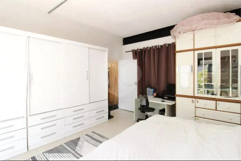 Casa no TREMEMBÉ Casa Estilo Rústico Industrial - JD GUAPIRA - CONDOMÍNIO FECHADO