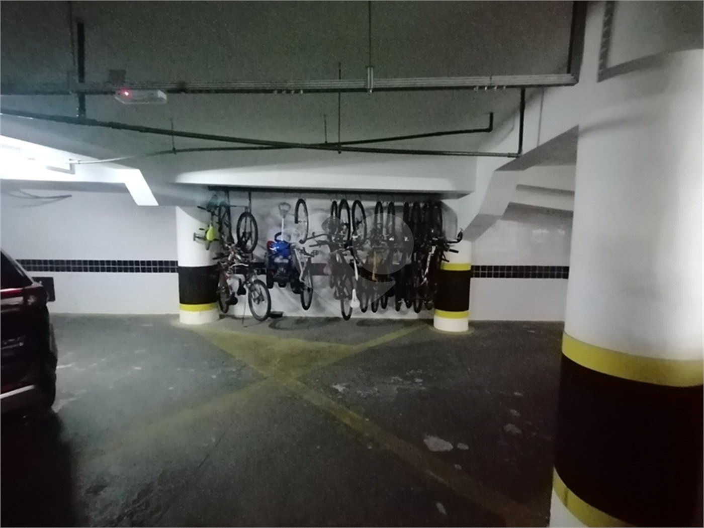 APARTAMENTO COBERTURA Á VENDA COM 200m2 ÍCONE NA BELA VISTA