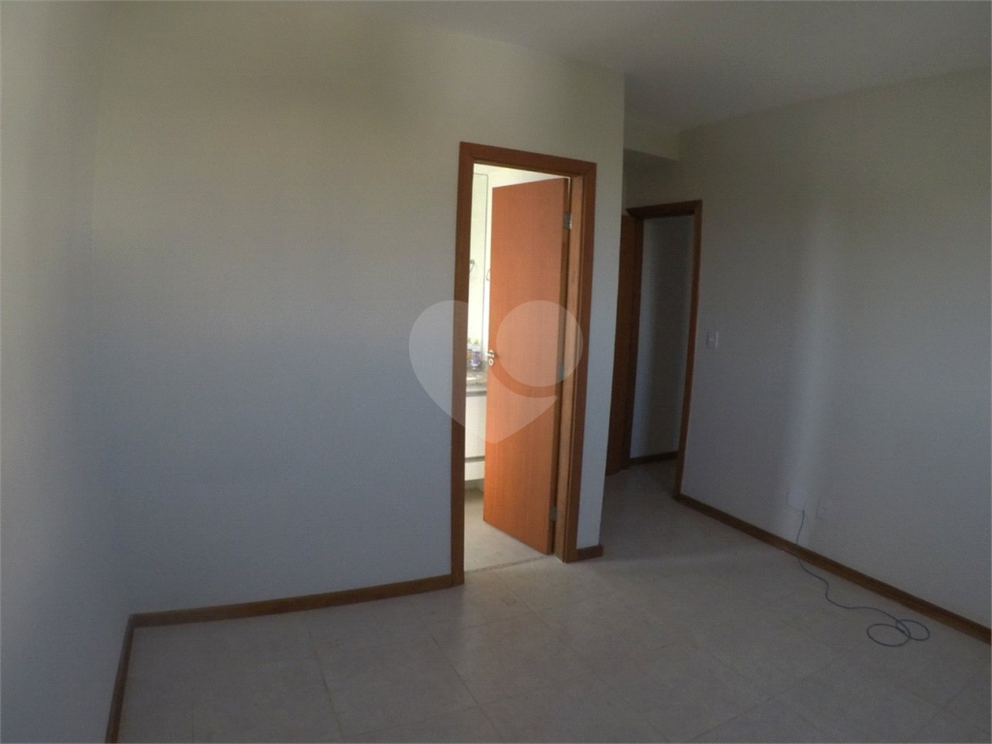Apartamento padrão para venda no Edifício Residencial Via Campus