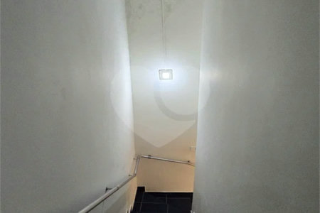 Casa com 185m² , 3 dormitórios , 2 vagas , à venda no Jd. Alzira Franco , em Santo André.