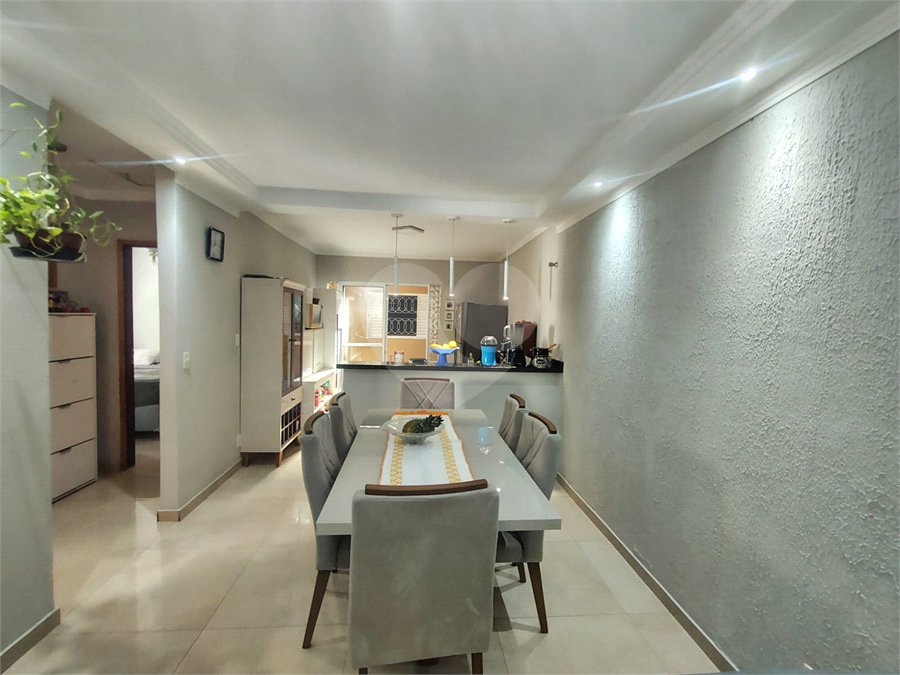 Casa ampla com edícula 3 Quartos