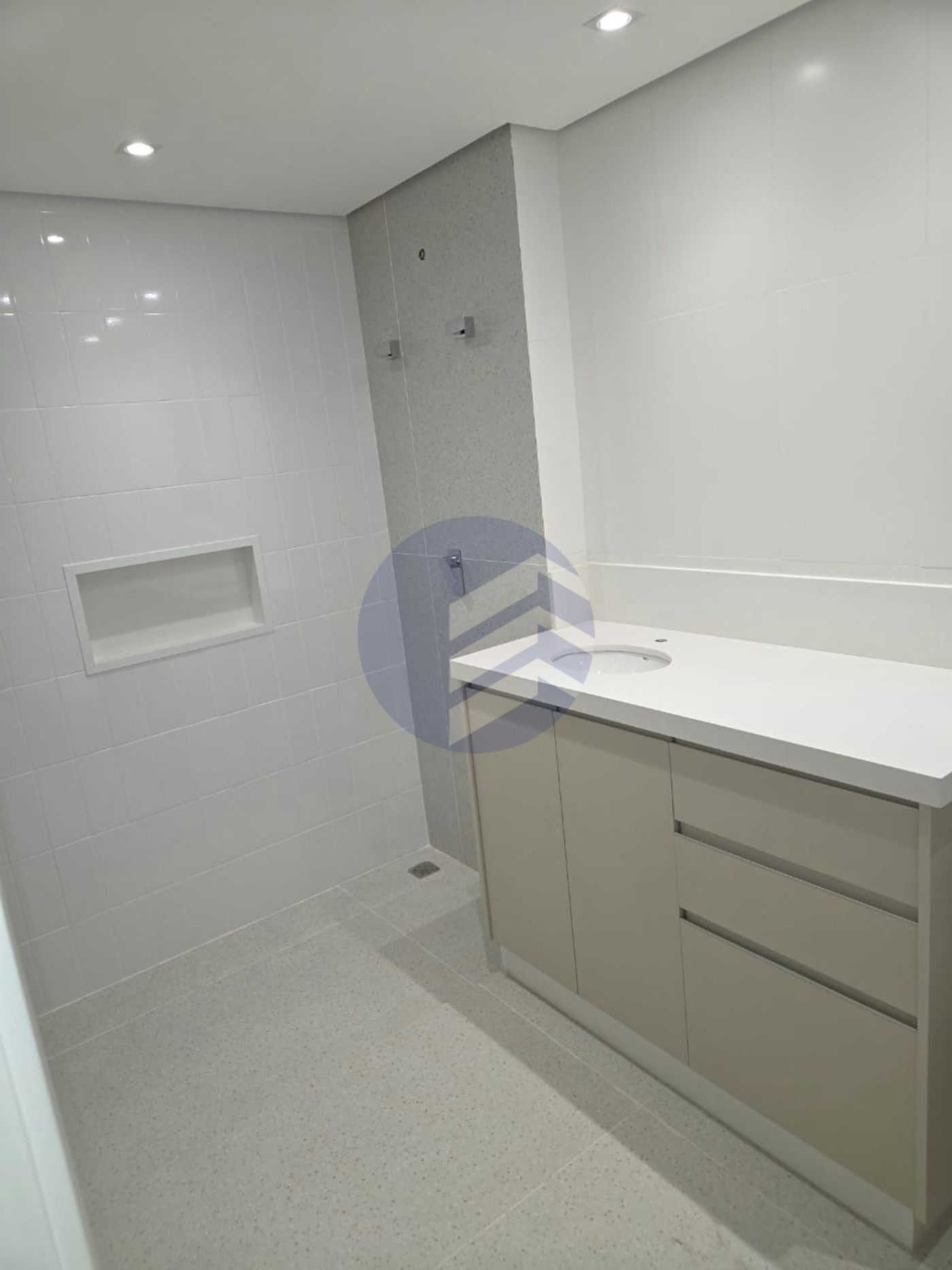 Apartamento à venda com 3 quartos, sendo 1 suíte, em Vila Andrade, São Paulo - SP