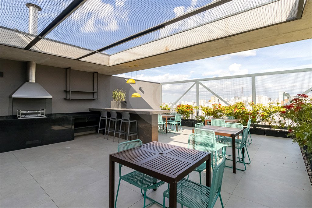Apartamento com 24m² próximo a avenida Paulista e Metrô Consolação.