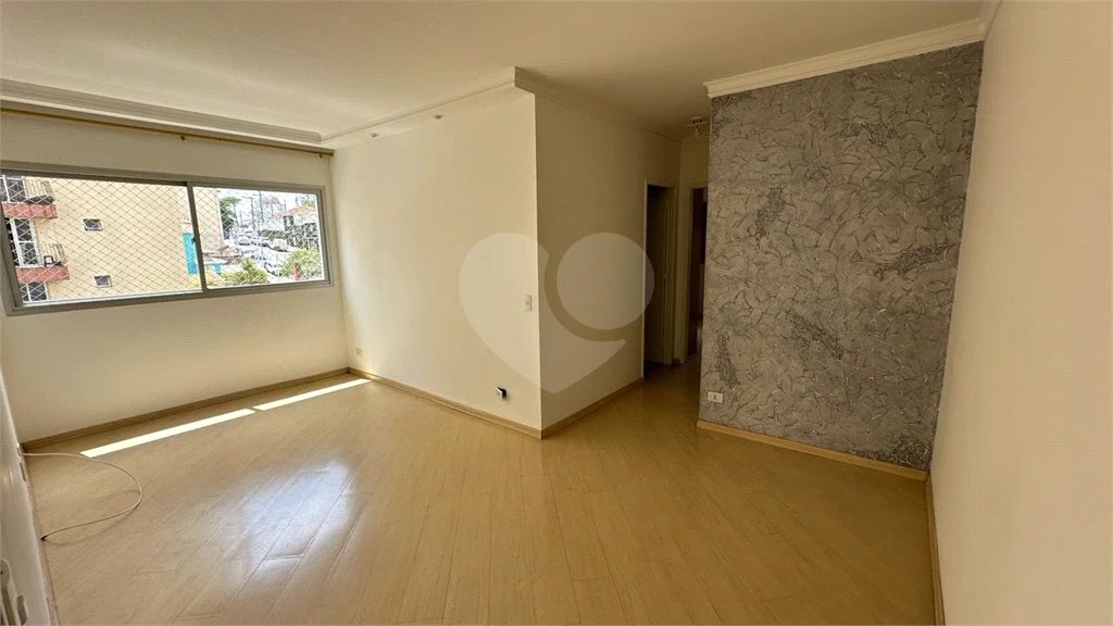 Apartamento 2 quartos (1suíte) 1 vaga na rua Piracema próximo a Saint Tropez