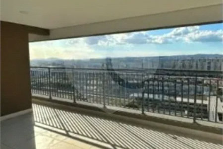 Apto na Quarta Parada 125 m²