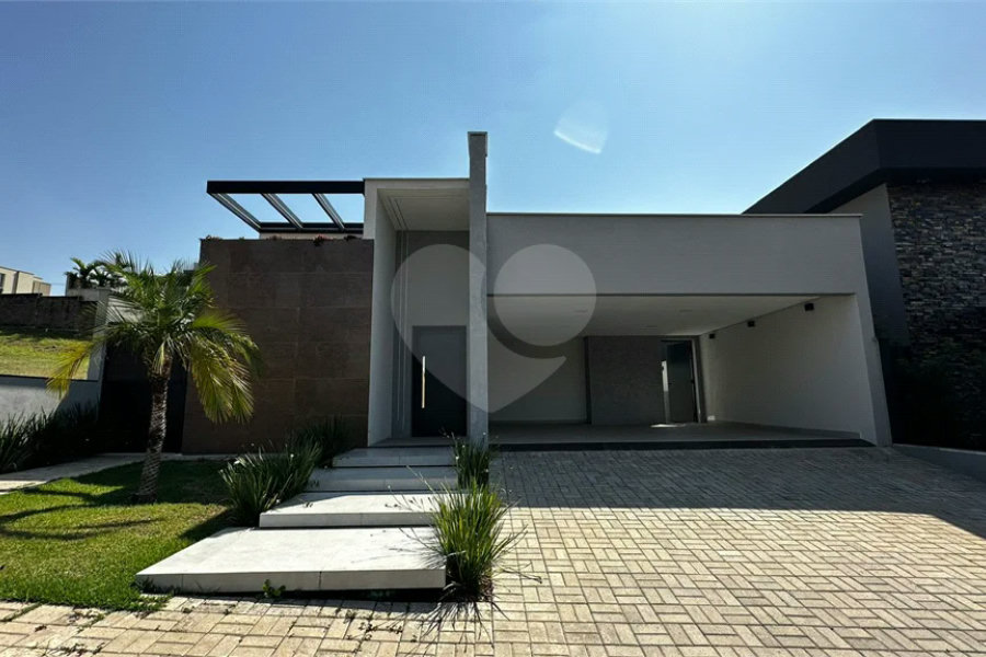 Casa térrea, recém construída no condomínio Damha II em Piracicaba- SP .