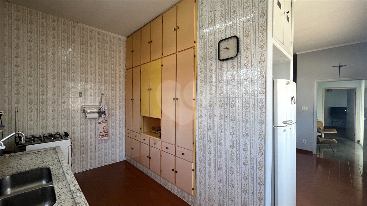 Casa Térrea com 3 dormitórios no Centro de Atibaia