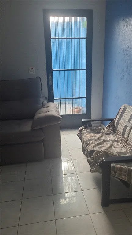 Sobrado à venda com 5 quartos, sendo 2 suítes, em Rio Pequeno, São Paulo, SP