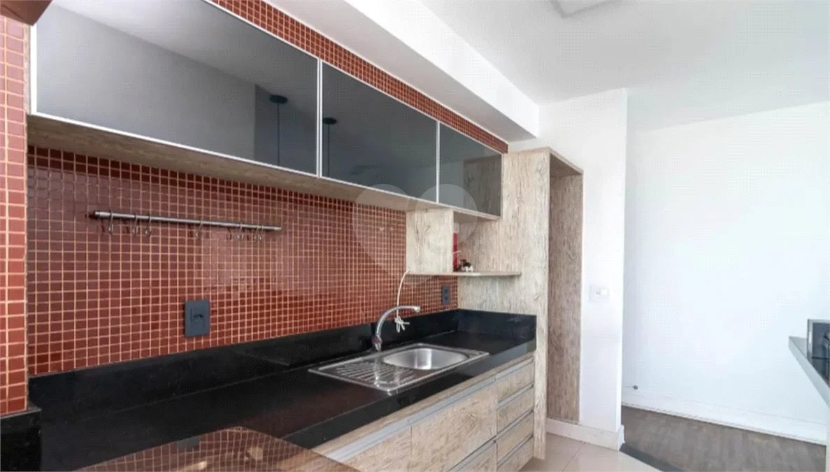 Apartamento próximo ao Shopping Santana Parque
