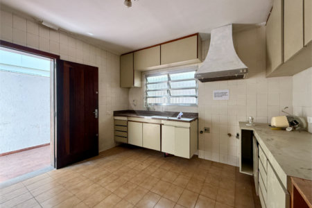 Sobrado à venda com 3 quartos, sendo 1 suíte, em Campo Belo, São Paulo, SP