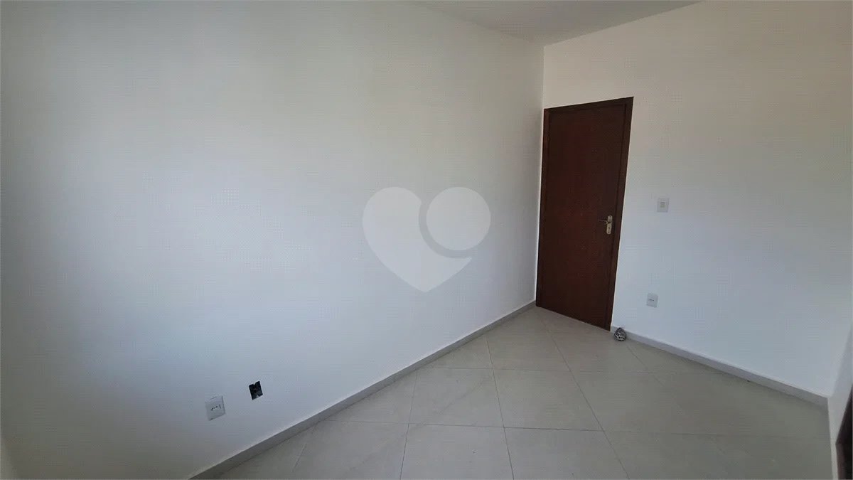 Excelente Casa Duplex | 2 Suítes | Garagem Subterrânea | Próxima ao West Shopping