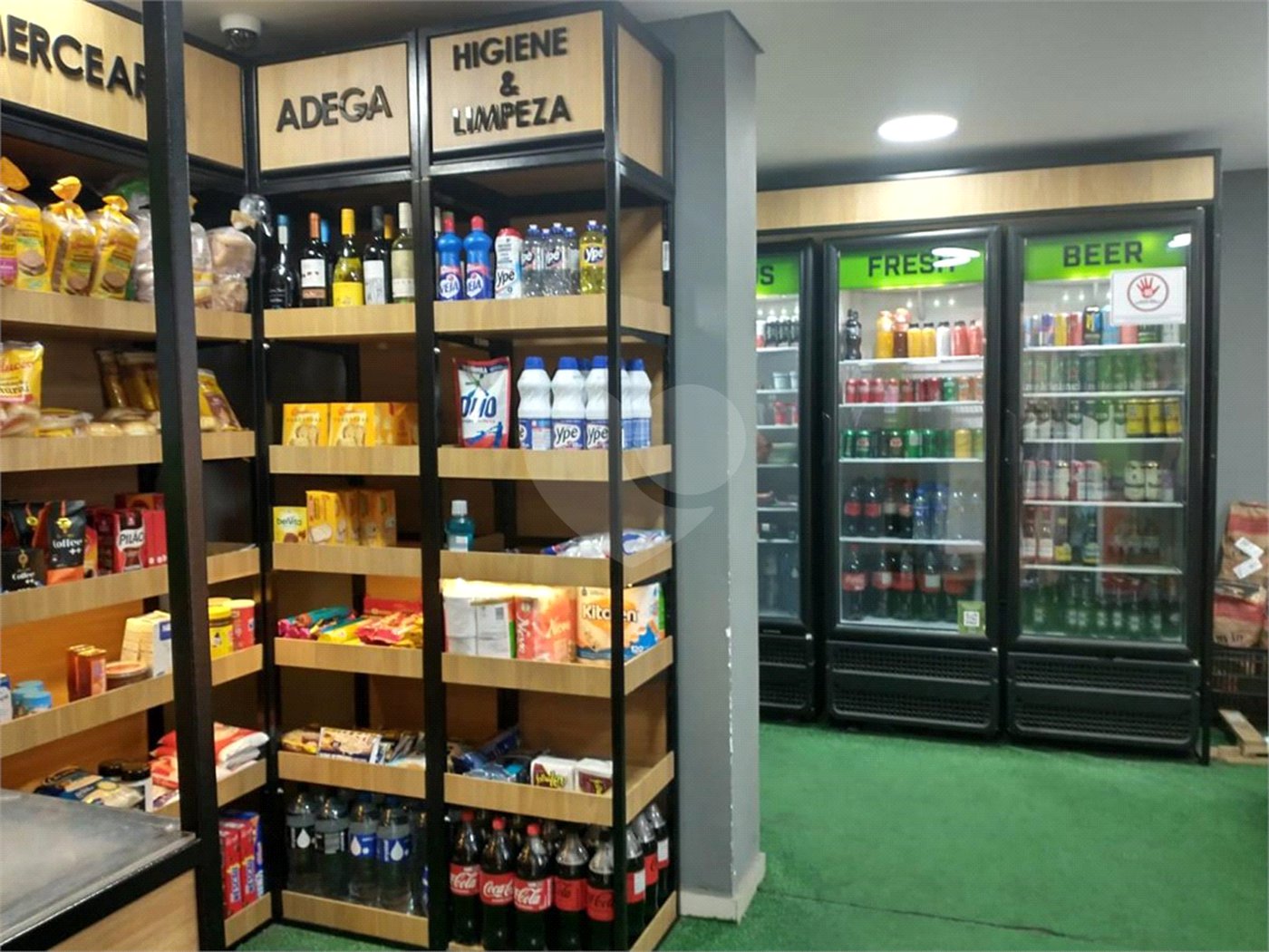 Apto no Cambuci de 55m2, com 2 dorms, 2 banheiros, 1 suíte, 1 vaga. Estuda permuta.