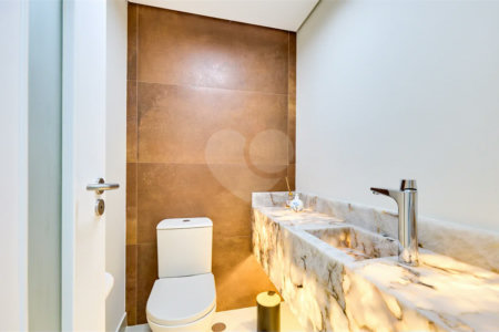 Apartamento à venda com 3 suítes em Jardim Marajoara, São Paulo, SP