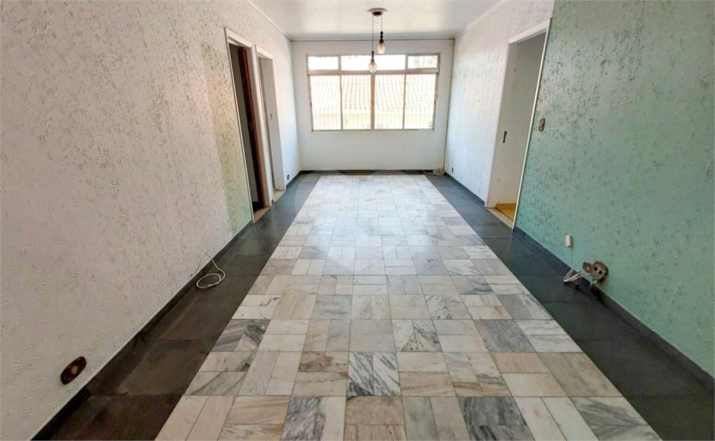 Apartamento de 03 dormitórios. Agende uma visita.