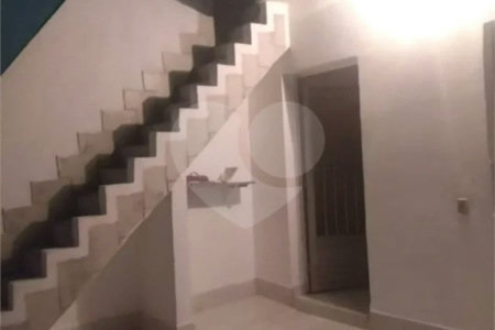 Duas casas com área total de 220m², 4 dormitórios, 3 suítes, 1 vaga de garagem, à venda em Pirituba