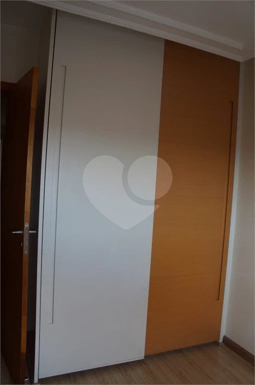 Apartamento de 142m² no Ipiranga com 3 dormitórios, 3 suítes e 3 vagas de garagem.
