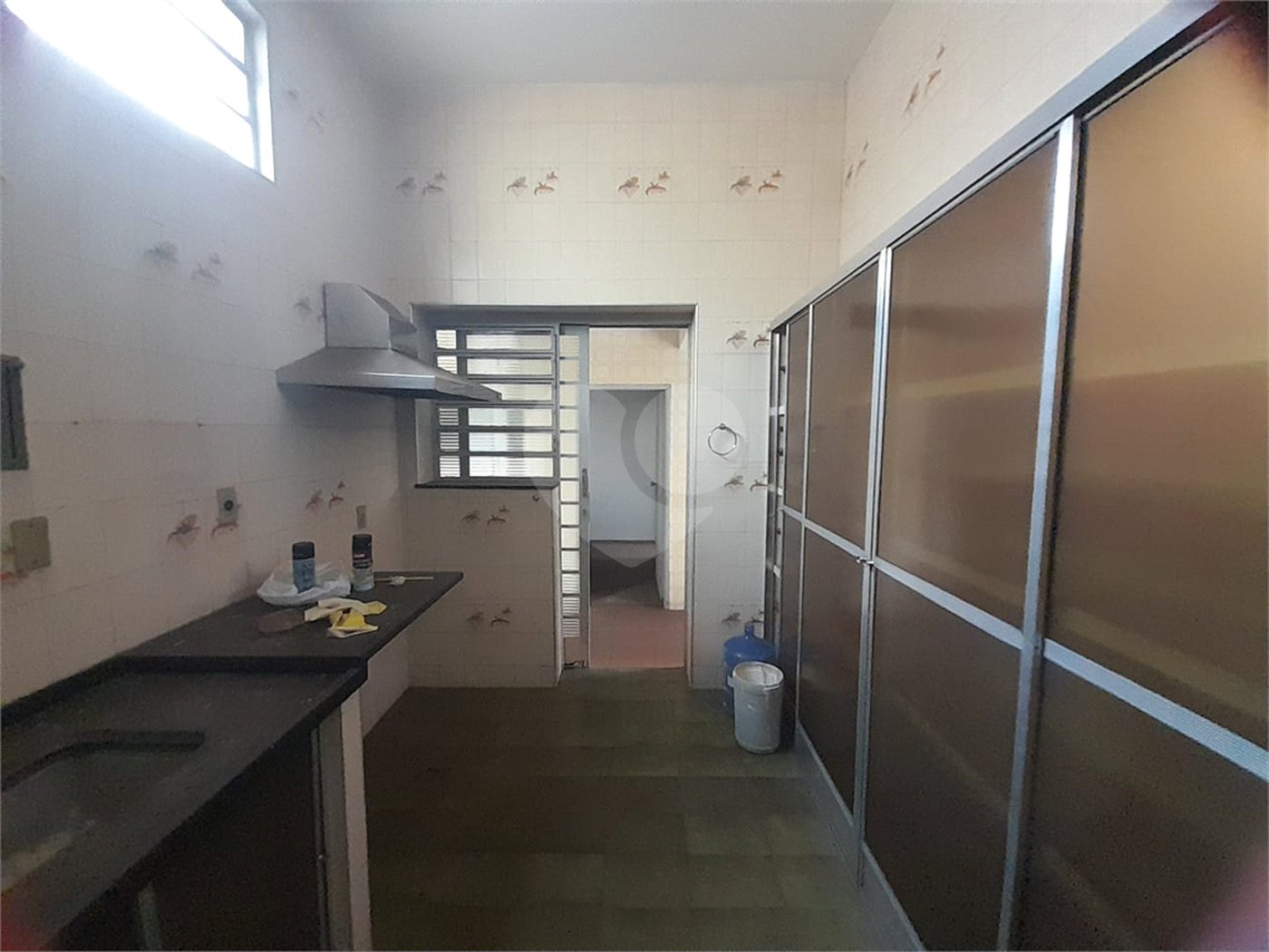 Prédio Comercial na Av. São Carlos - Excelente Oportunidade no Centro da Cidade