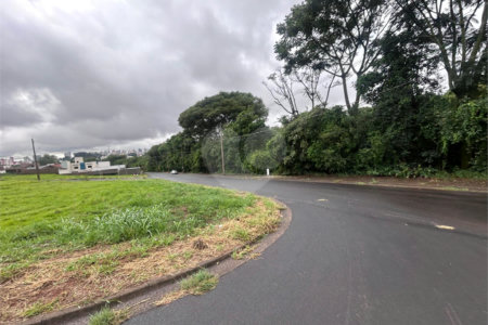 Terreno no Santa Julia á venda.