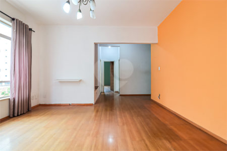 Oportunidade Espaçosa: Apartamento de 88 m² na Bela Vista!