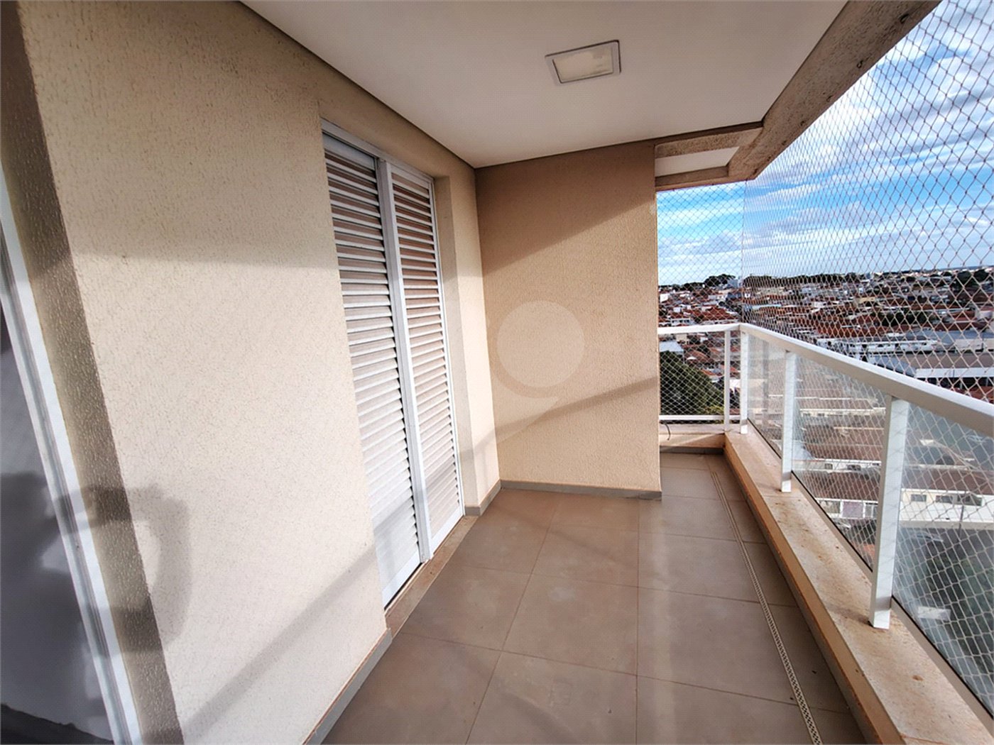 Apartamento com 3 quartos e 1 Suíte Condomínio Completo