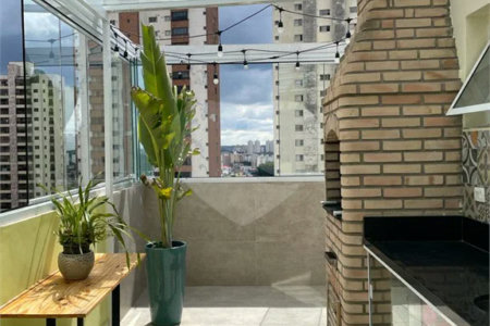 Apartamento espetacular de 144m2 no Morumbi com 2 dorms,1 suite e 2 vagas.