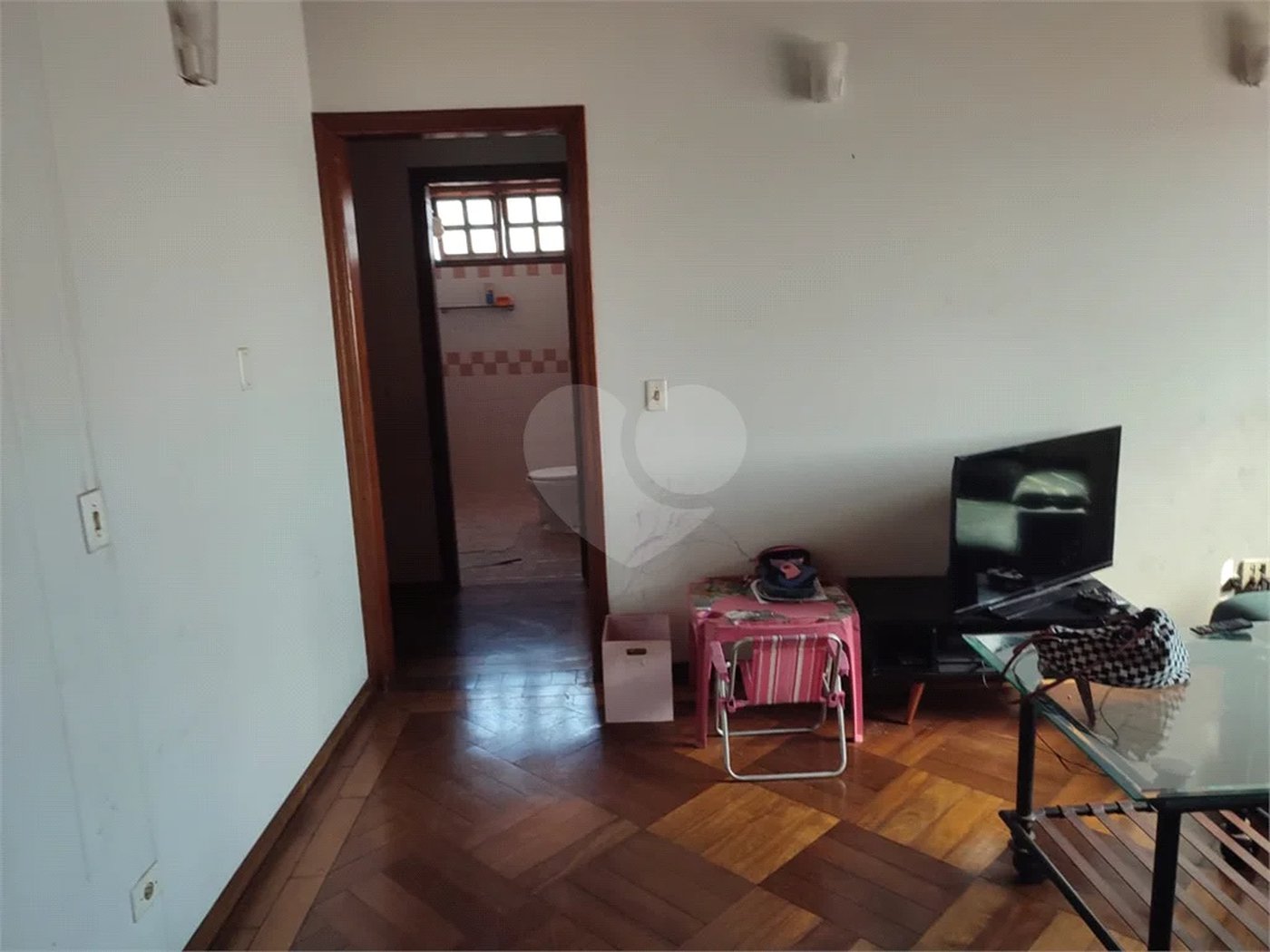 Casa Espetacular com Piscina e Churrasqueira à Venda na Vila Rezende
