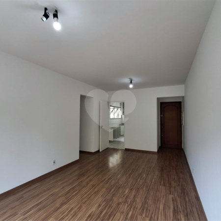 Apartamento a venda na Vila Clementino com dois dormitórios