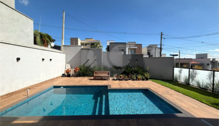 Casa à venda com 4 suítes no condomínio Residencial Reserva das Paineiras, Piracicaba - SP