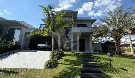 Casa à venda com 3 suítes no condomínio Villa Bela Vista, Piracicaba - SP