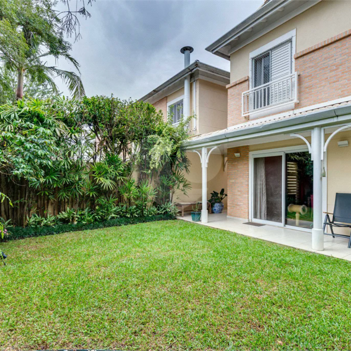 Casa à venda com 3 suítes no condomínio Villa Splendore, São Paulo - SP