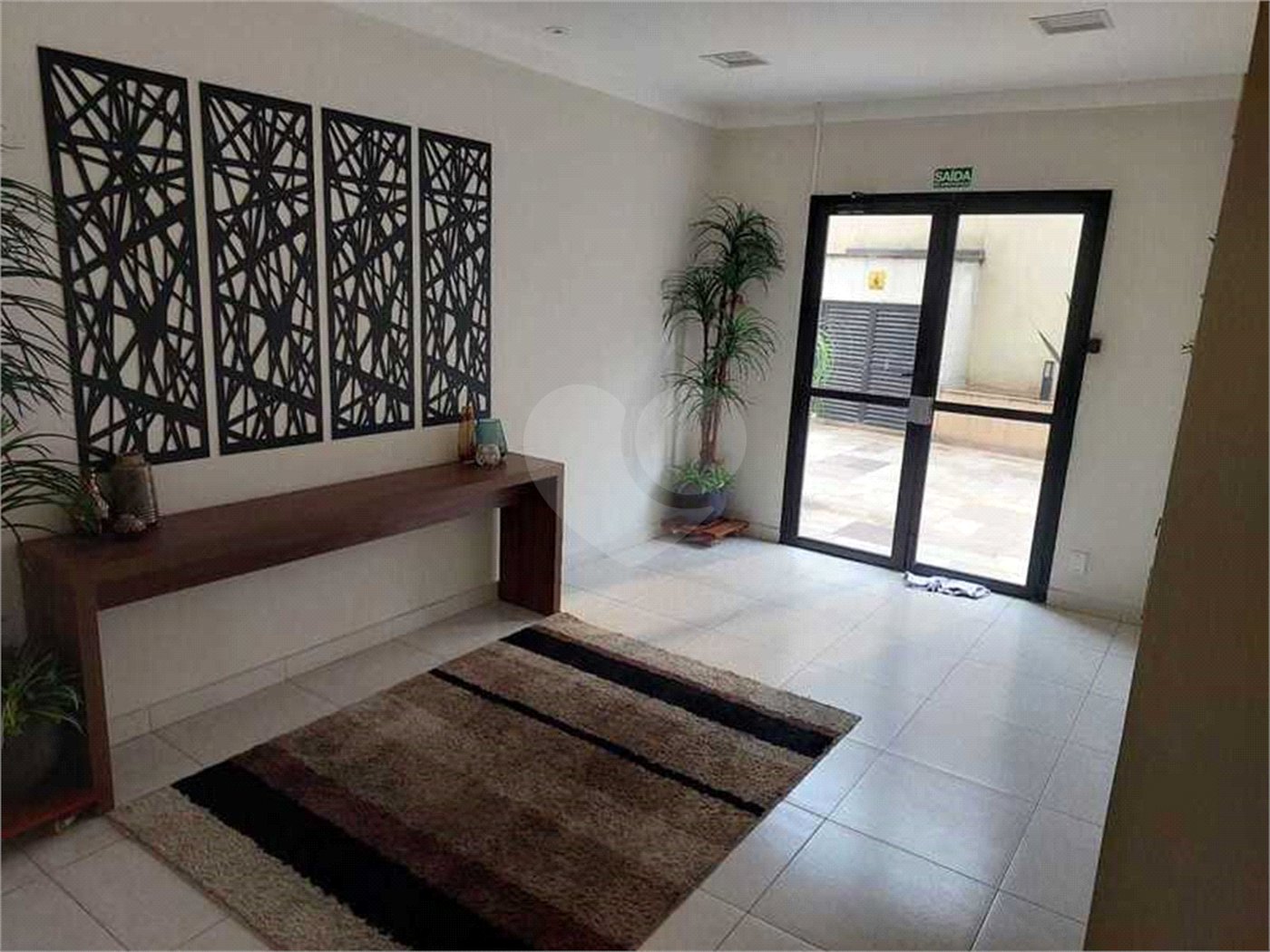 APARTAMENTO COM 125 M2 3 DORMITORIOS, SALA E COZINHA AMPLAS E 3 VAGAS DE GARAGEM. À VENDA EM SANTANA