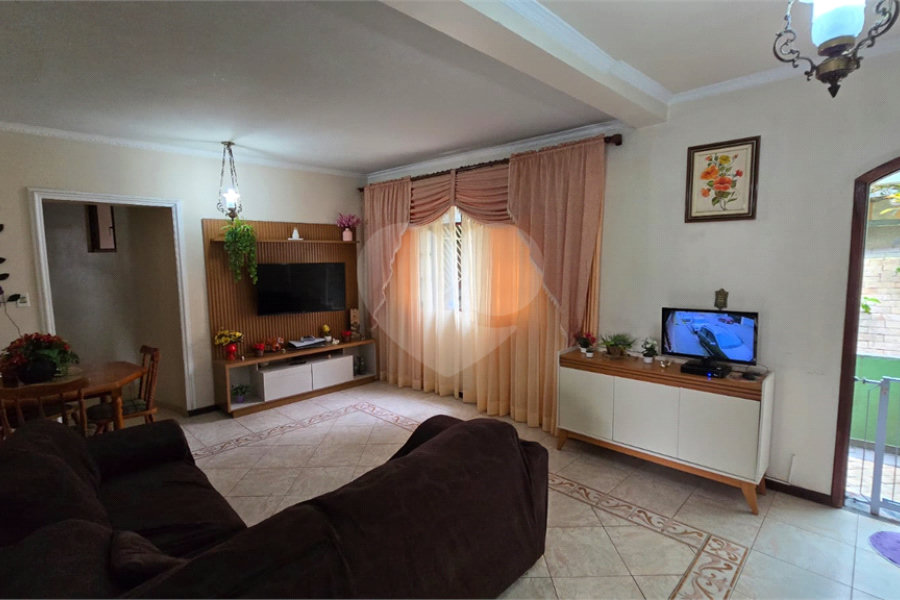 SOBRADO A VENDA FEITO PARA RENDA, FAMÍLIA GRANDE OU 2 CASAS | PRÓXIMO À ESTAÇÃO PIRITUBA!