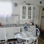 Sobrado na Saúde (2 casas c/2 quartos cada uma/entradas separadas)