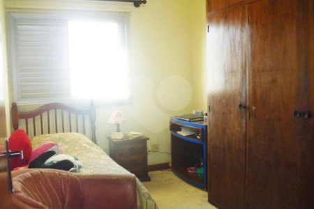 Apartamento à venda com 4 quartos, sendo 1 suíte, em Chácara Santo Antônio (zona Sul), São Paulo, SP