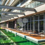 EXCELENTE OPORTUNIDADE DE LOCAÇÃO DA VILA NOVA CONCEIÇÃO, APTO. 72 M2 MOBILIADO, 1 DORM COM SUÍTE, 2 VAGAS COM DEPÓSITO