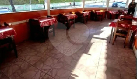 Casa à venda com 3 quartos, sendo 1 suíte,  em Residencial Burch, Louveira, SP