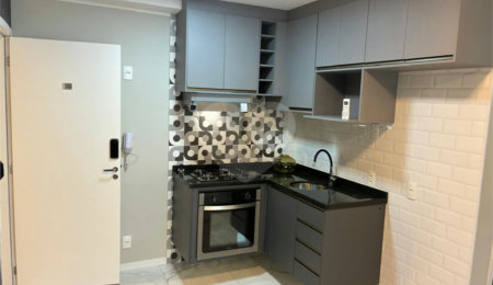 Apartamento à venda ou para alugar com 2 quartos, sendo 1 suíte,  em Vila Pompéia, São Paulo, SP