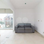Apartamento com 43m² na região do Campo Belo em São Paulo - SP.