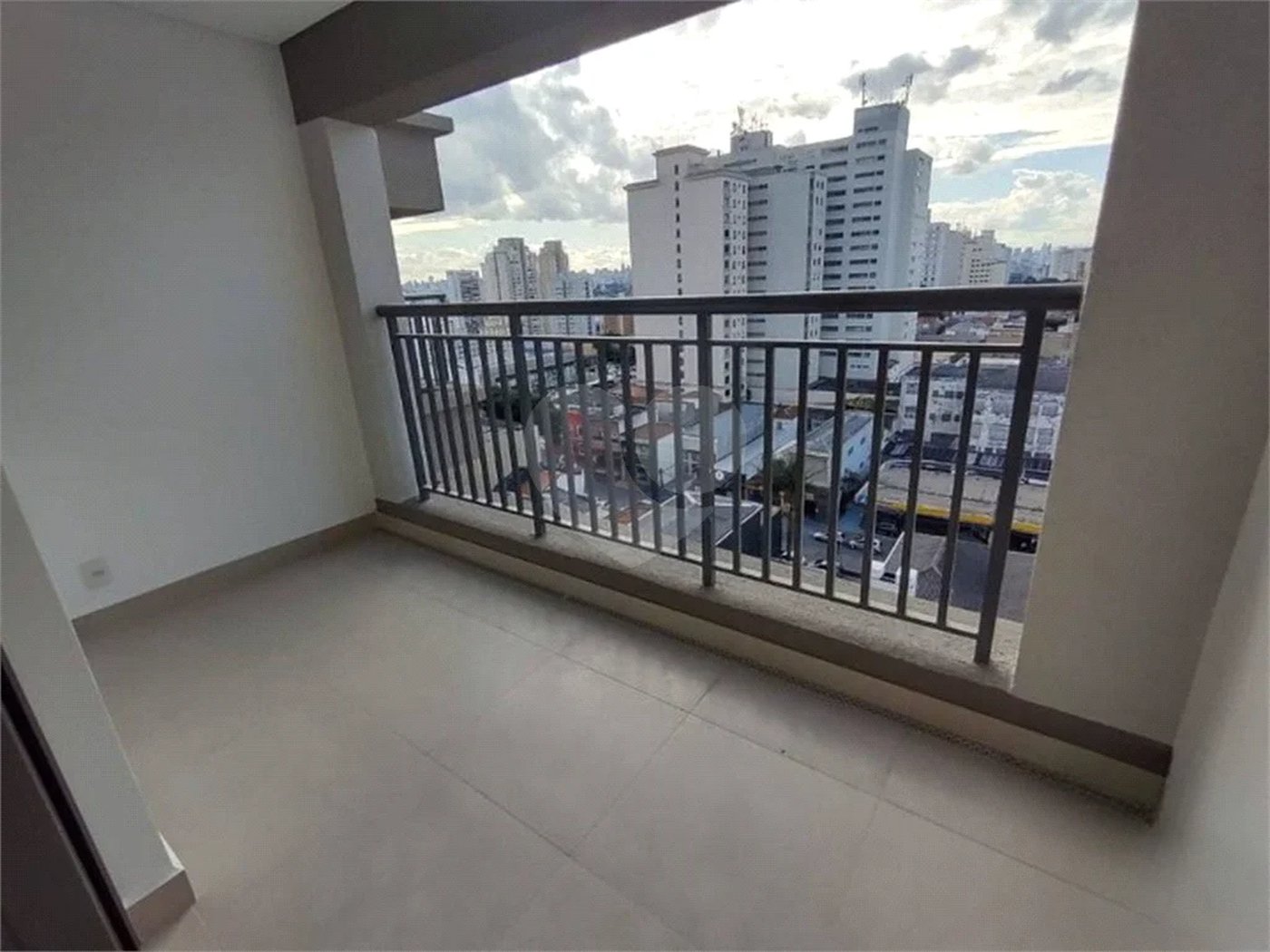Apartamento novo com 129m² na Mooca com 2 suítes e 2 vagas.