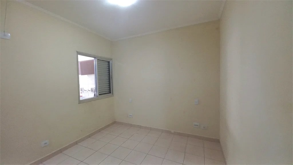 Casa para alugar com 3 quartos, sendo 1 suíte, em Jardim Bonfiglioli, São Paulo, SP