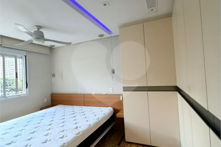 Apartamento à venda com 3 suítes em Vila Mariana, São Paulo, SP