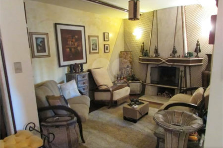 APARTAMENTO COM 4 DORMITÓRIOS E 4 VAGAS À VENDA NA MOOCA