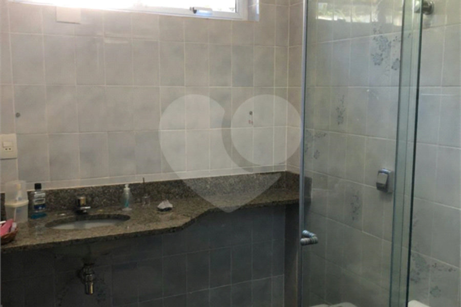 Casa Térrea Assobradada Barro branco 4 dorms 7 vagas