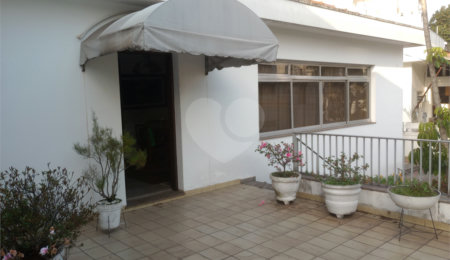 Casa à venda ou para alugar com 2 suítes em Saúde, São Paulo, SP